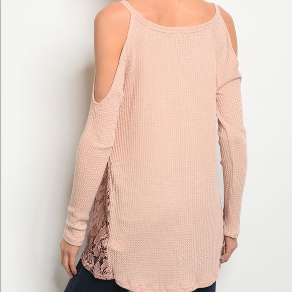 Cold Shoulder Scoop Neck - Picture 3 of 4